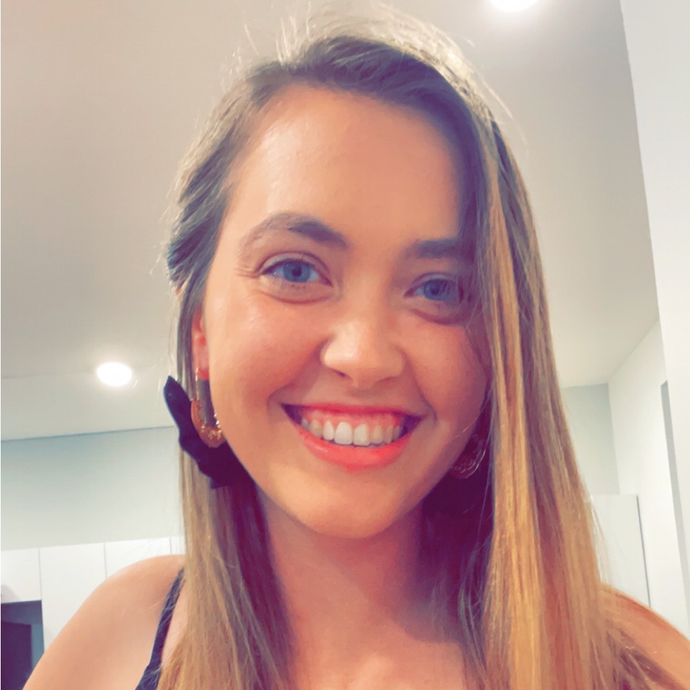 Meet your Posher, Ashlee